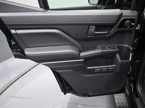 Used 2026 Toyota 4Runner TRD Off-Road Premium image 35