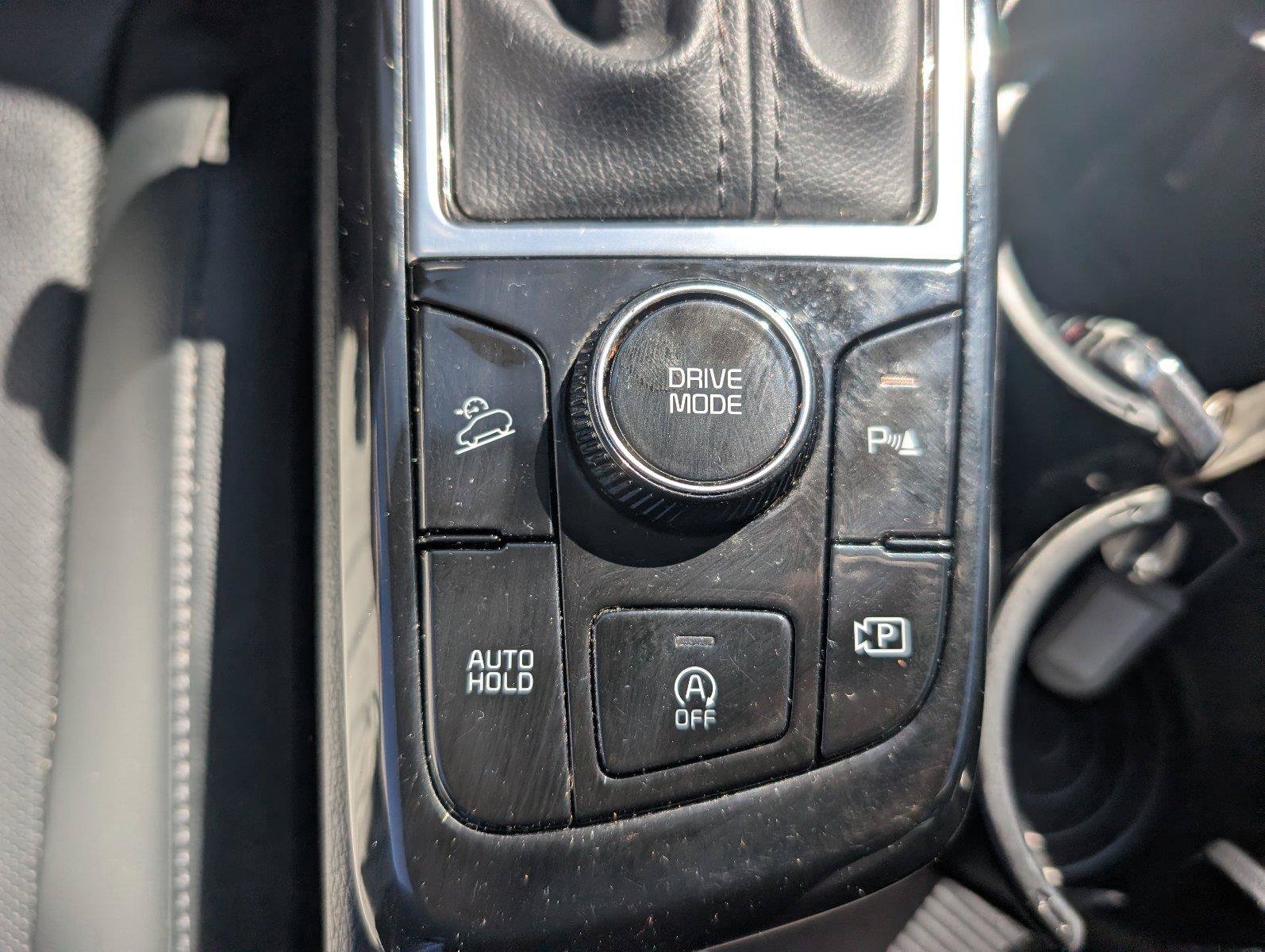 Used 2025 Kia Sportage SX FWD image 21