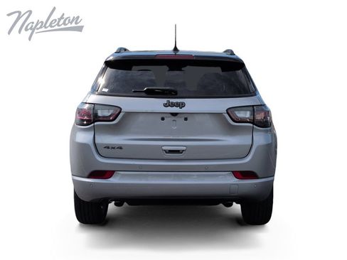 Used 2023 Jeep Compass High Altitude AWD/4WD image 4