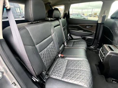 Certified 2023 Nissan Murano Platinum image 19