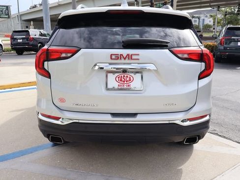 Used 2020 GMC Terrain SLT w/ GMC Pro Grade Package AWD/4WD image 6