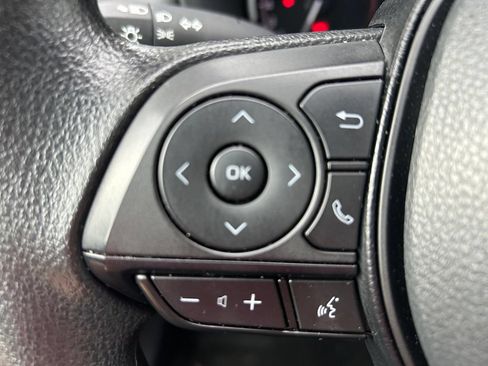 Certified 2025 Toyota RAV4 LE FWD image 19