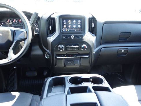 Used 2024 Chevrolet Silverado 1500 W/T w/ WT Value Package AWD/4WD image 43