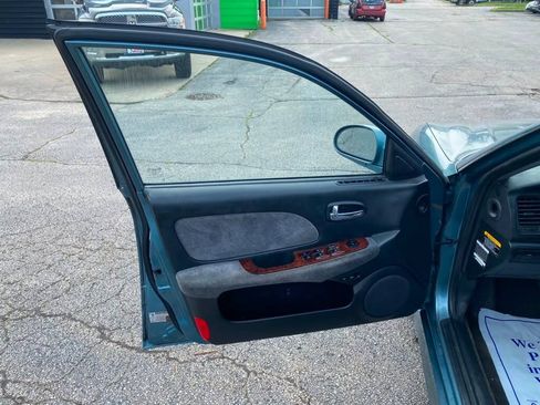 Used 2005 Hyundai Sonata GLS FWD image 10