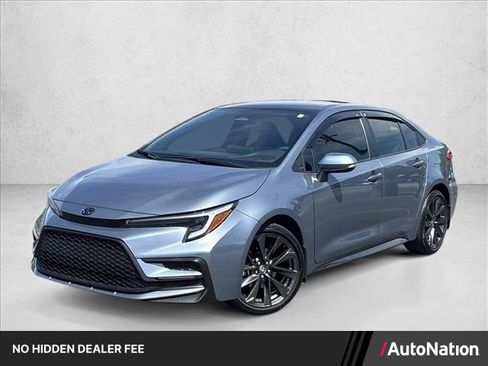 Certified 2025 Toyota Corolla SE FWD image 1