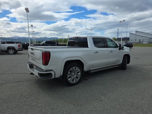 Used 2020 GMC Sierra 1500 Denali w/ Denali Ultimate Package AWD/4WD image 4