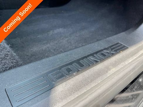 Used 2021 Chevrolet Equinox LT FWD image 35