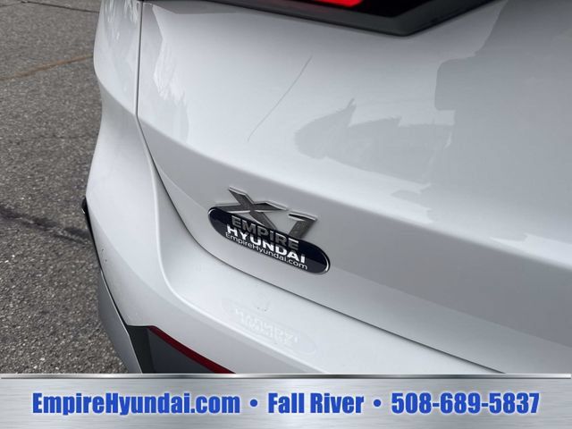 Used 2023 BMW X1 xDrive28i AWD/4WD image 5