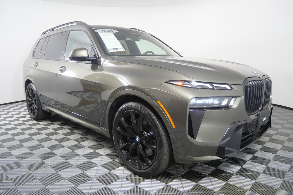 Certified 2026 BMW X7 xDrive40i w/ Dynamic Handling Package AWD/4WD image 2