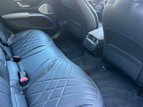 Certified 2023 Mercedes-Benz EQS 580 4MATIC Sedan image 31