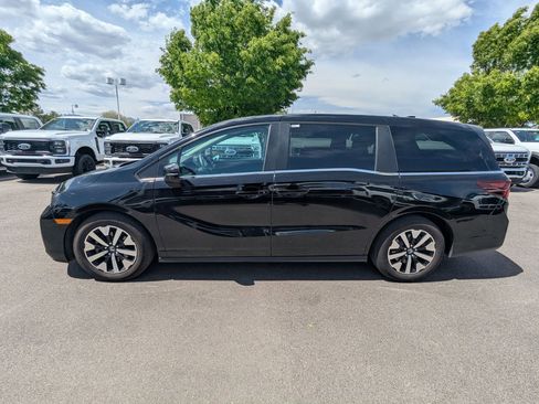 Used 2025 Honda Odyssey EX-L image 10