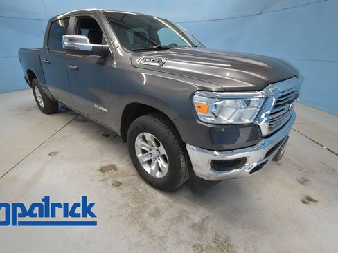 Used 2024 RAM 1500 Laramie AWD/4WD image 1