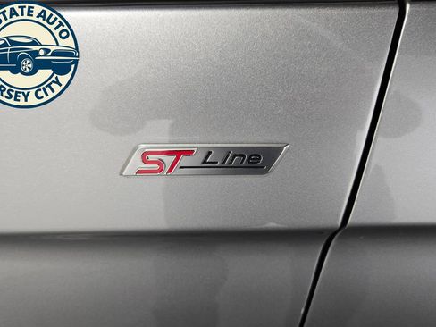 Used 2022 Ford Edge ST-Line AWD/4WD image 26