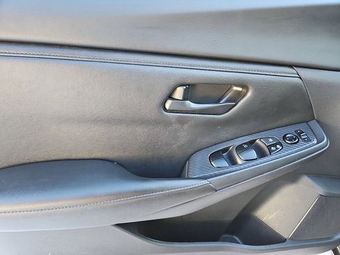 Certified 2024 Nissan Sentra S image 12