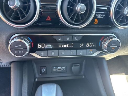 New 2025 Nissan Sentra SR w/ SR Premium Package image 16