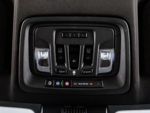 Used 2024 GMC Sierra 2500 AT4 w/ AT4 Premium Plus Package image 28