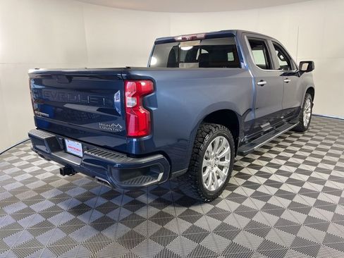 Used 2020 Chevrolet Silverado 1500 High Country w/ Technology Package image 14