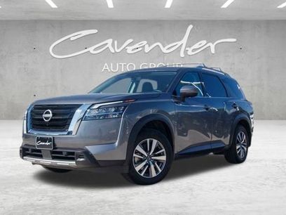 Certified 2024 Nissan Pathfinder SL