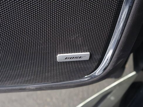 Used 2018 Chevrolet Tahoe Premier AWD/4WD image 40