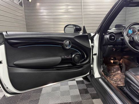 Used 2024 MINI Cooper S w/ Seaside Edition image 31