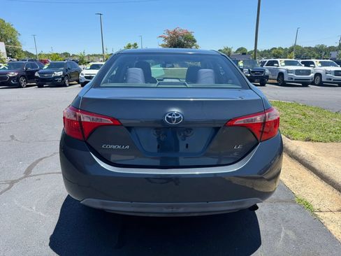 Used 2018 Toyota Corolla LE FWD image 6