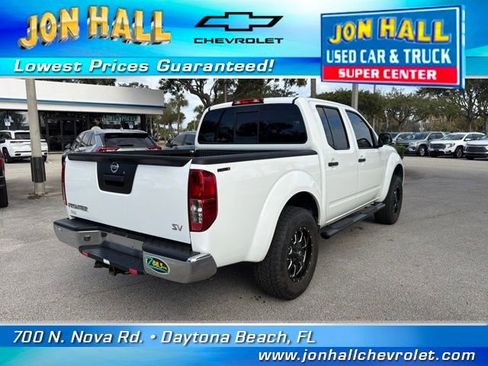 Used 2019 Nissan Frontier SV image 11