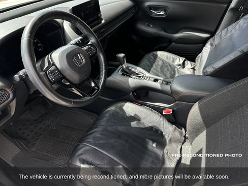Used 2024 Honda HR-V Sport image 10