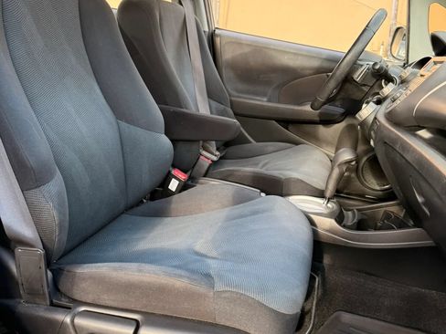Used 2009 Honda Fit Sport image 28