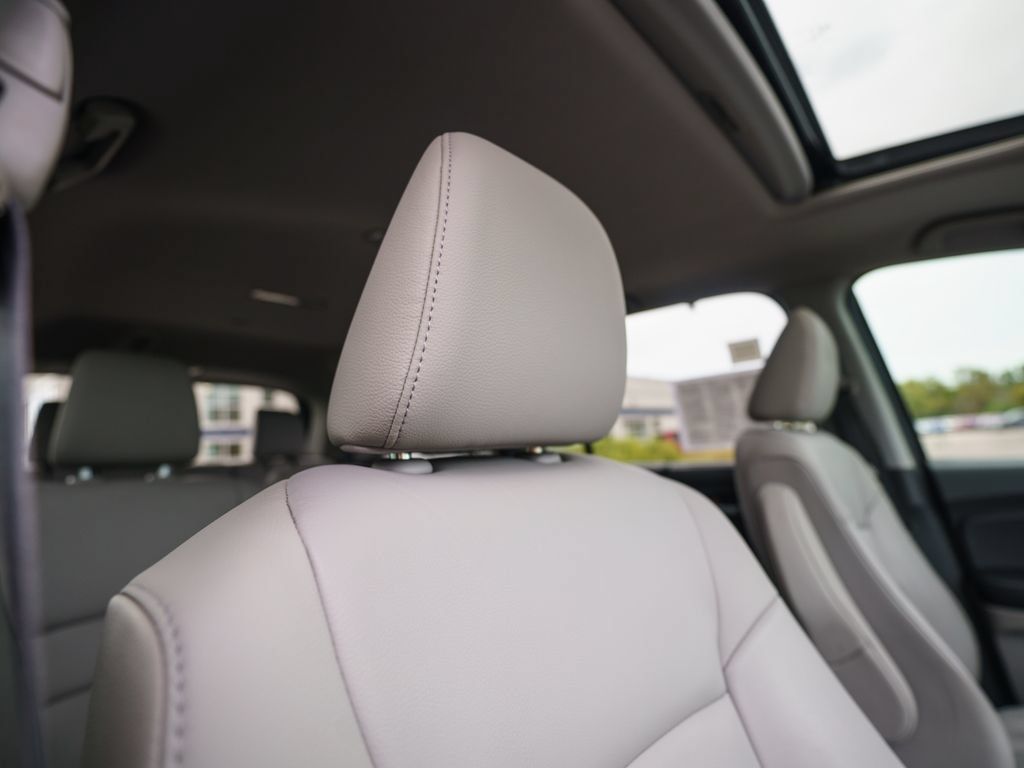 Used 2019 Honda Pilot EX-L image 18