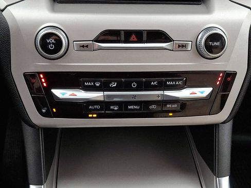 Certified 2023 Ford Explorer XLT w/ Equipment Group 202A image 18