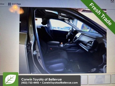 Used 2025 Subaru Outback Premium image 15