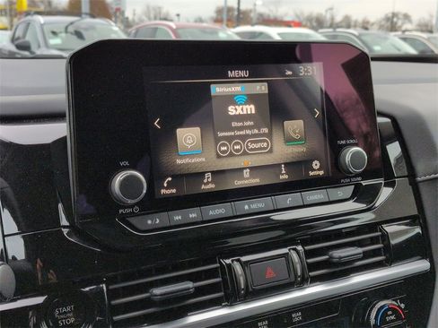 New 2025 Nissan Pathfinder SV image 12