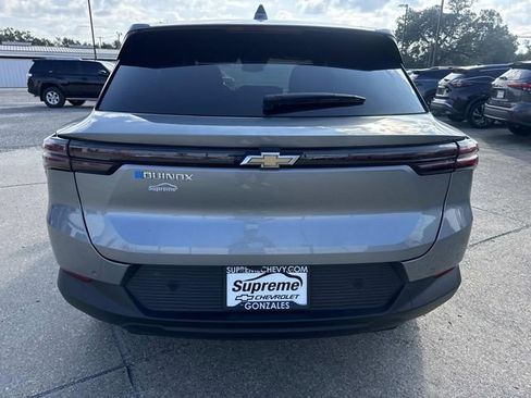 Used 2025 Chevrolet Equinox EV LT image 5