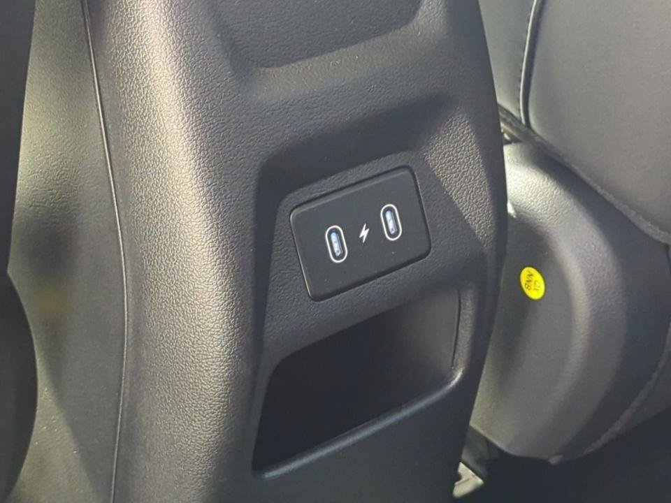 Certified 2026 Hyundai Venue SEL FWD image 19