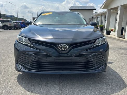 Used 2020 Toyota Camry LE FWD image 8