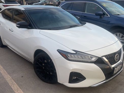 Used 2020 Nissan Maxima Platinum w/ Sport Mat Group image 2