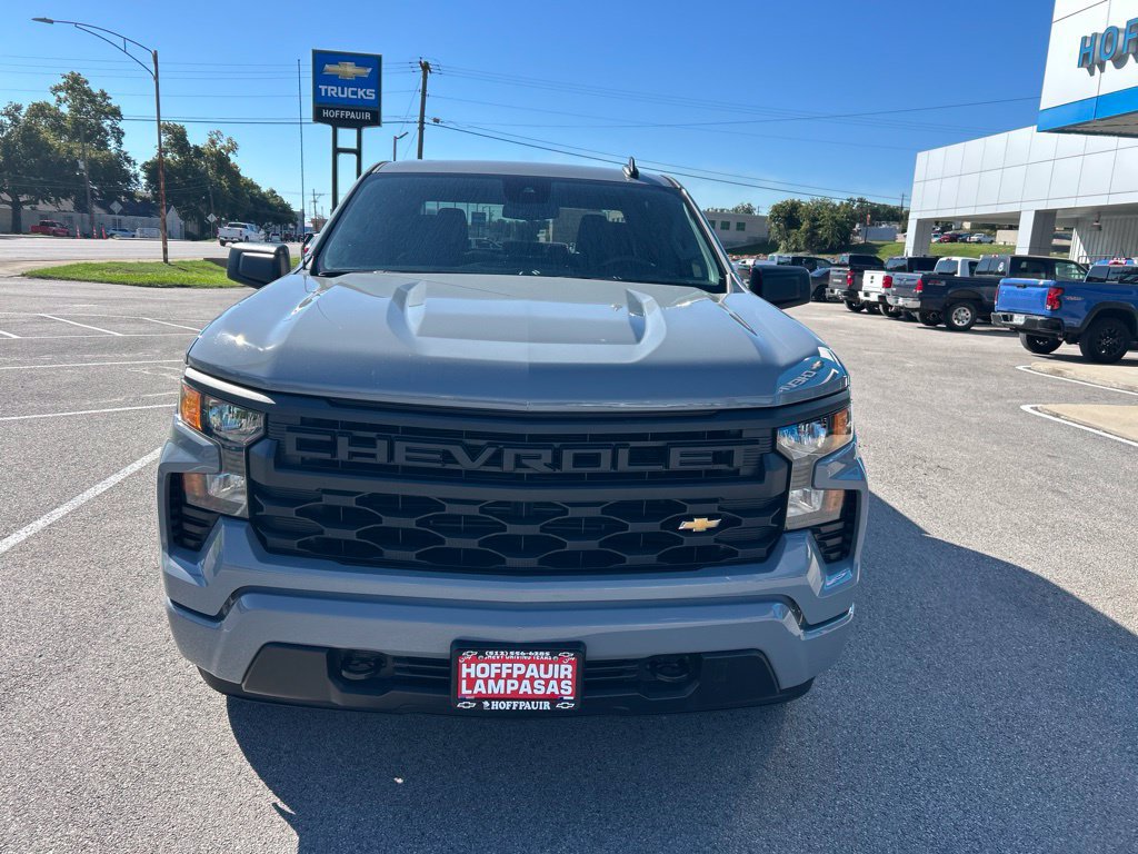 Used 2024 Chevrolet Silverado 1500 Custom RWD image 3