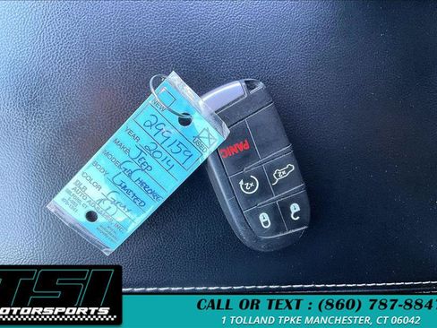 Used 2014 Jeep Grand Cherokee Limited AWD/4WD image 10