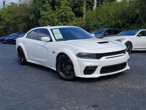 Used 2022 Dodge Charger Scat Pack image 1