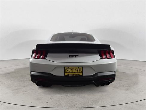 Used 2024 Ford Mustang GT Premium image 4
