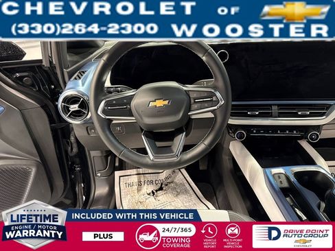 Used 2025 Chevrolet Equinox EV LT image 14