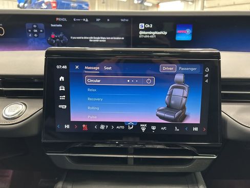 New 2026 Lincoln Nautilus Reserve AWD/4WD image 23