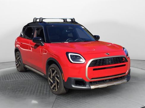 Certified 2025 MINI Cooper Countryman S image 1