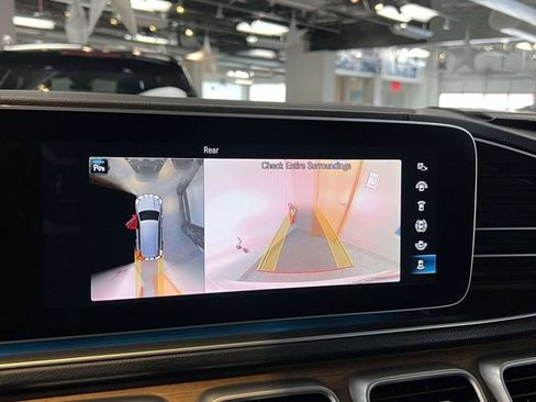 Certified 2022 Mercedes-Benz GLS 450 4MATIC image 26