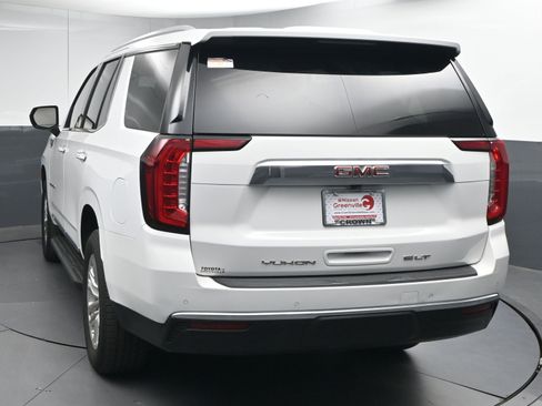 Used 2023 GMC Yukon SLT image 7