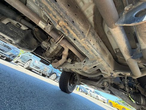 Used 2016 Toyota 4Runner SR5 AWD/4WD image 40