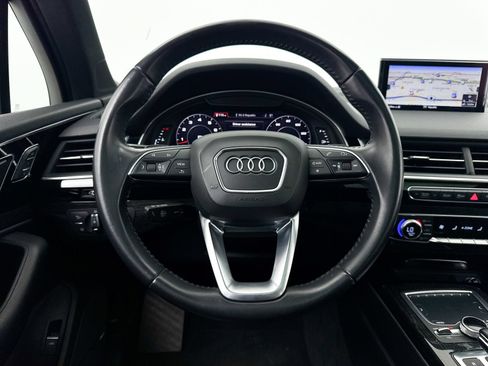 Used 2019 Audi Q7 3.0T Prestige w/ Prestige Package AWD/4WD image 33