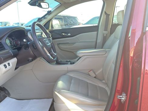 Used 2019 GMC Acadia Denali w/ Technology Package image 11