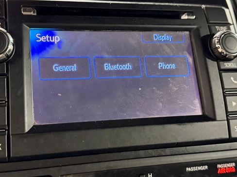 Used 2013 Toyota Tacoma 2WD Regular Cab image 17