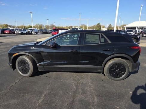 New 2026 Chevrolet Blazer EV LT image 21